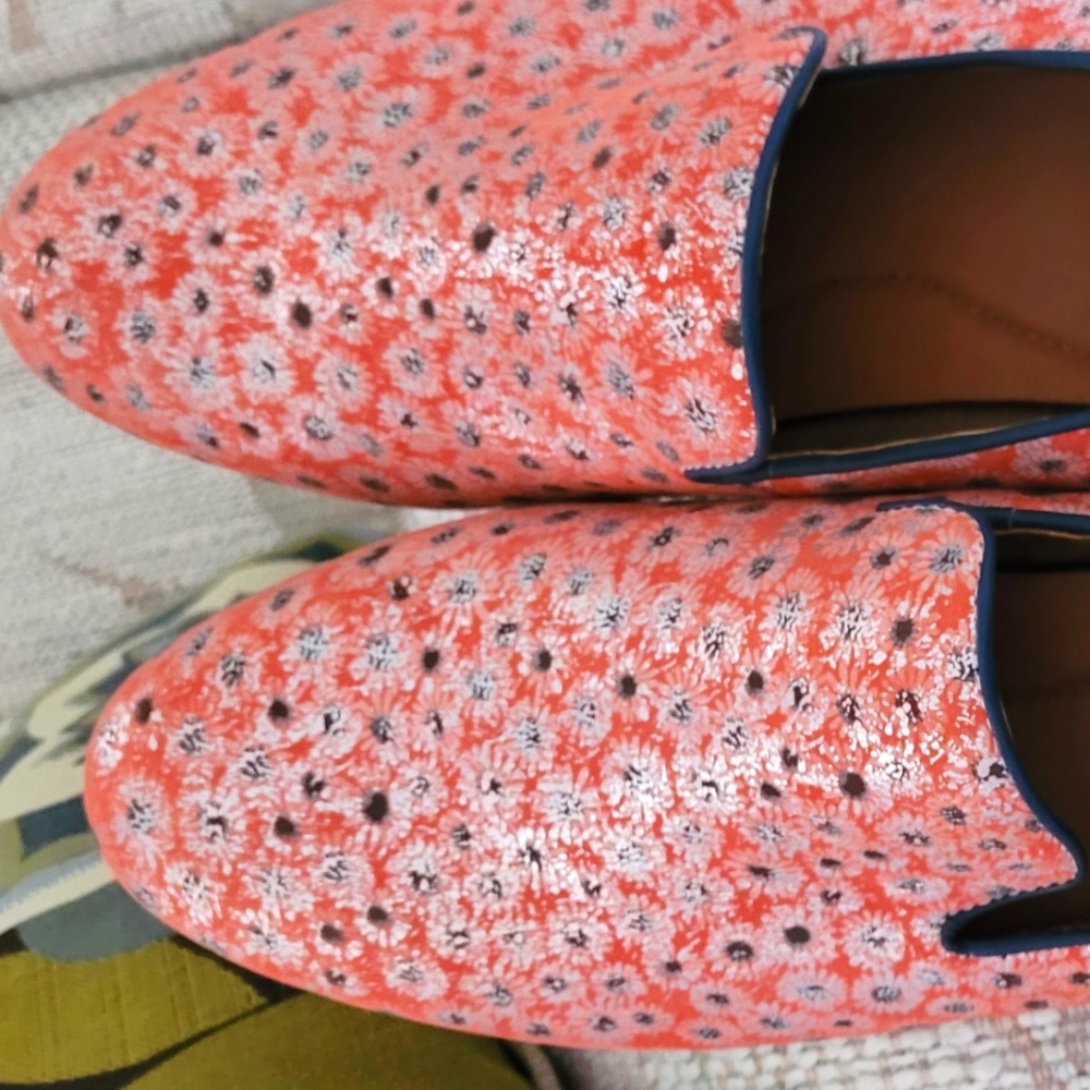 Aldo size 13 pink with blue